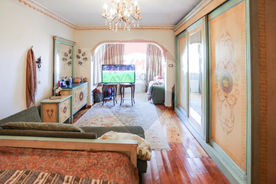 Apartment for sale 120 m Zezinia (Abd El Salam Aref St.)