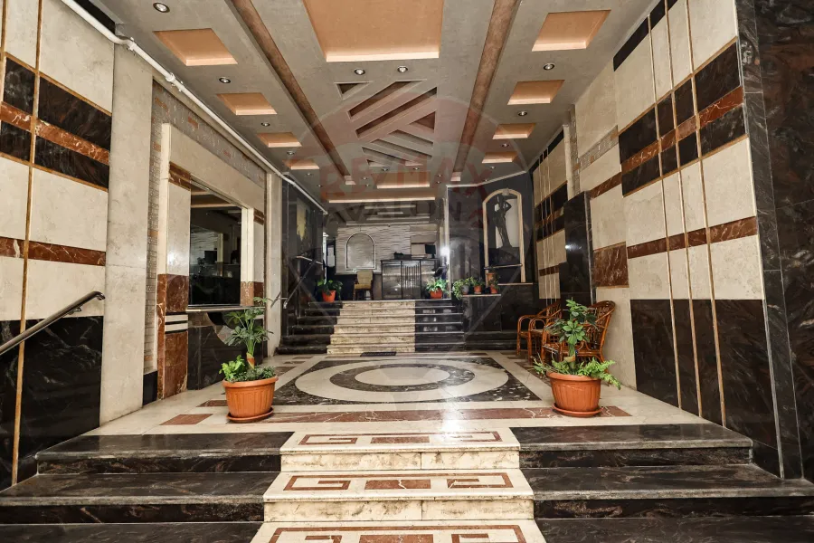 Apartment for sale 210 m + Roof 210 m Sidi Bishr Bahri (el tfola al saeida St)