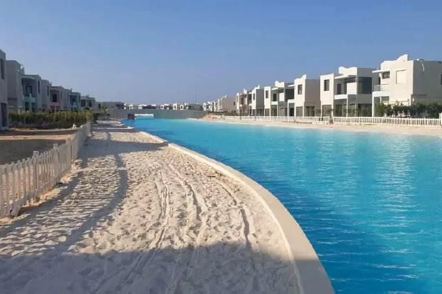 شاليه أرضي بجاردن للبيع (بلاج - ماونتن فيو) 64 م