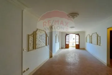 شقة للبيع 140 م كفر عبده (خطوات من ميدان سانت جيني)