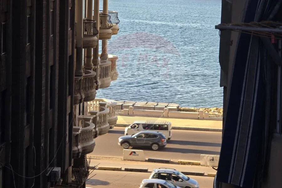 شقة للايجار مفروش 130 م سيدي بشر