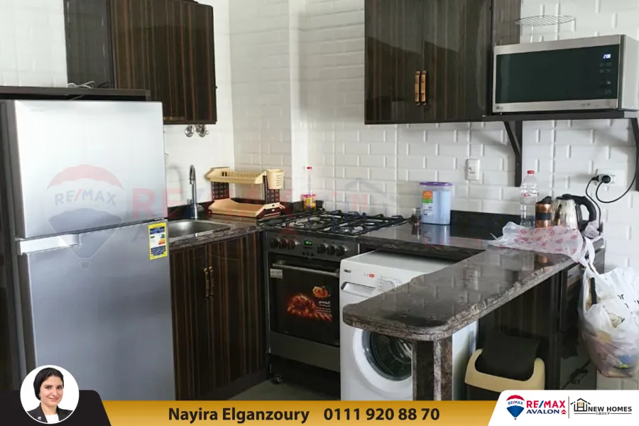 شاليه بحديقة للبيع 144 م الساحل الشمالي ( قرية امواج)