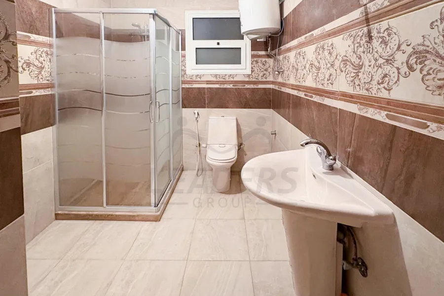 شقة للايجار 155 م المندرة (ابراج رويال بلازا)