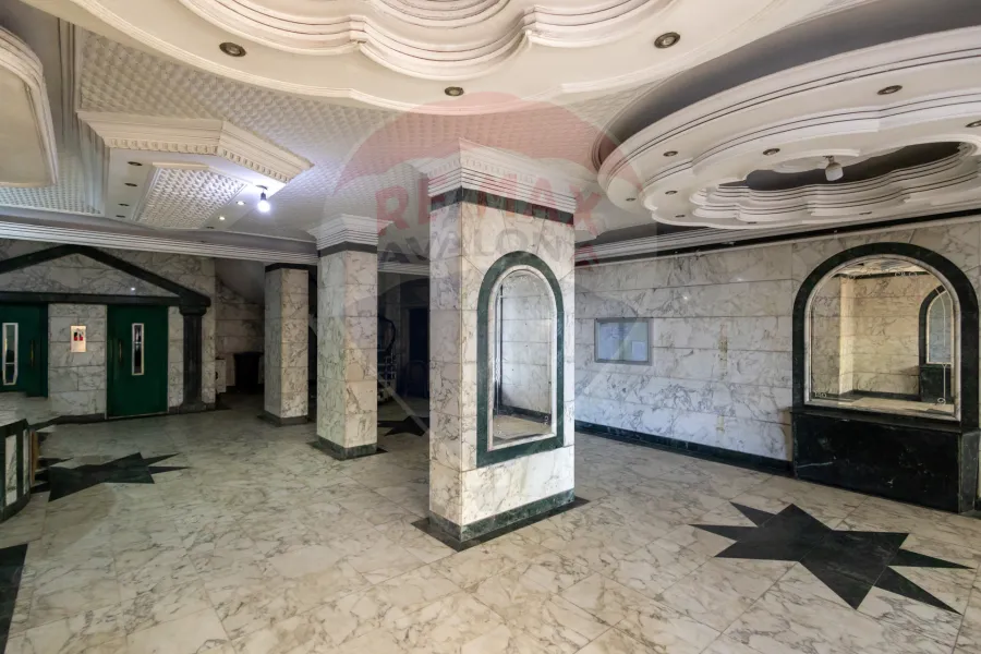 شقة للبيع 210 م سيدي بشر(تاني نمرة البحر)