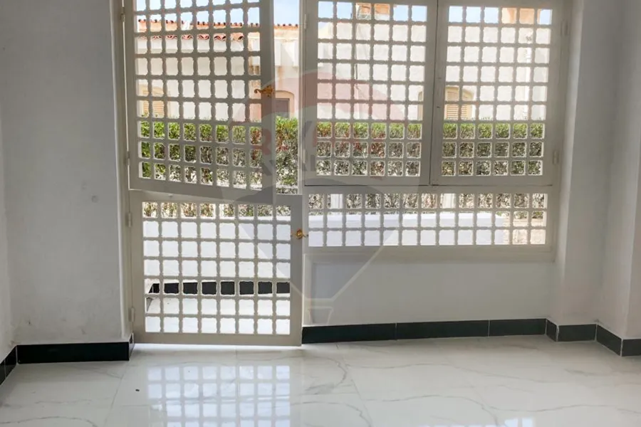 شالية ارضي بجاردن للبيع (المنتزة) 100م  + 100 م جاردن