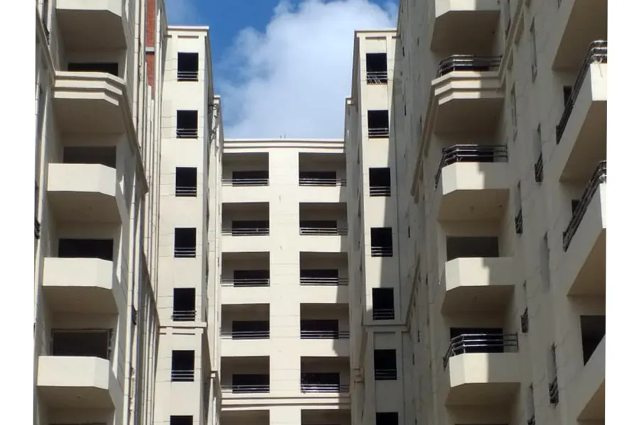 شقة للبيع 130 م سموحة الجديدة ( عمارات سموحة اليجانس )