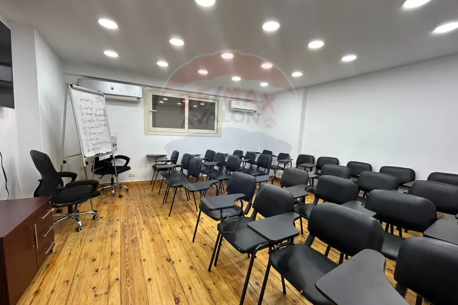 شقة للبيع 120 م زيزينيا (متفرع من قصر المجوهرات)