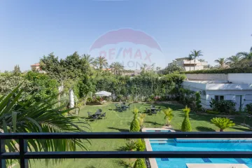 Villa for sale 1,000 m Al-King Mariout (New king St.) - 12,000,000 EGP