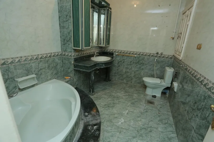 Apartment For Rent 205m Laurent (Behind Mansour Palace)