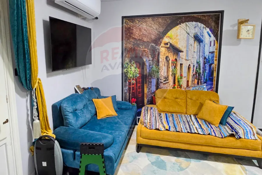 شقة للبيع 90 فلمنج (بجوار مستشفى المبرة)