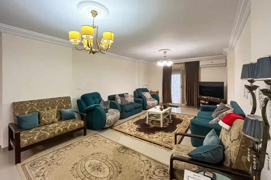Apartment for sale 210 m Kafr Abdo (Sakina bint Al Hussein St.)