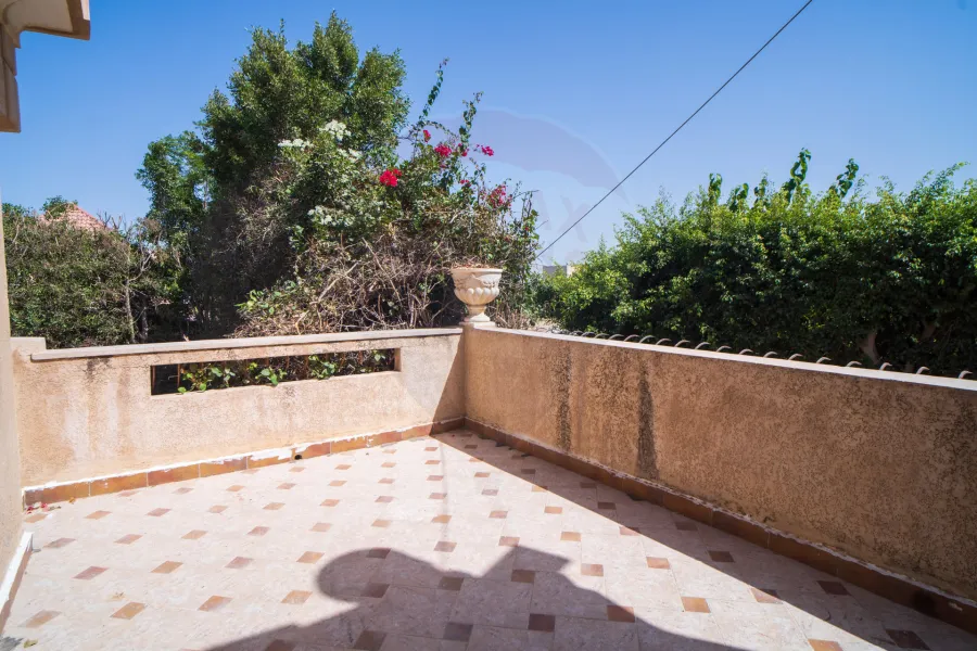 Villa for Rent 517 m King Maryot (Branched from mohamed rashed st)