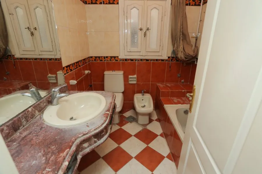 Apartment For Rent 205m Laurent (Behind Mansour Palace)