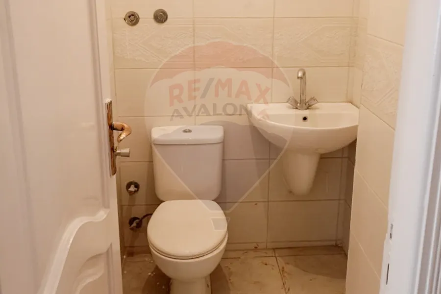 Apartment for rent 150 m Zezenia (Abo Qir St.)