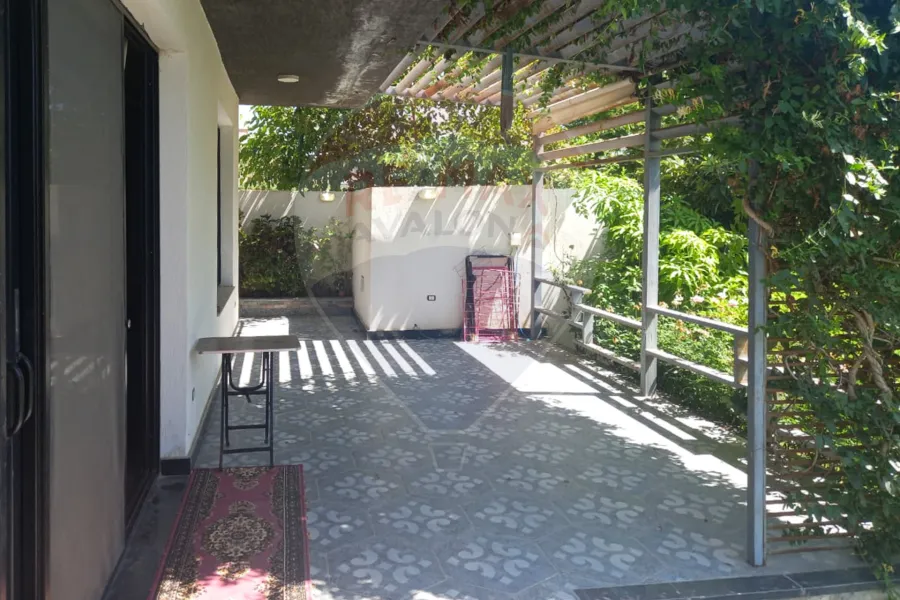 فيلا ستاند الون للبيع 640 م كينج مريوط  (كمبوند الواحة)