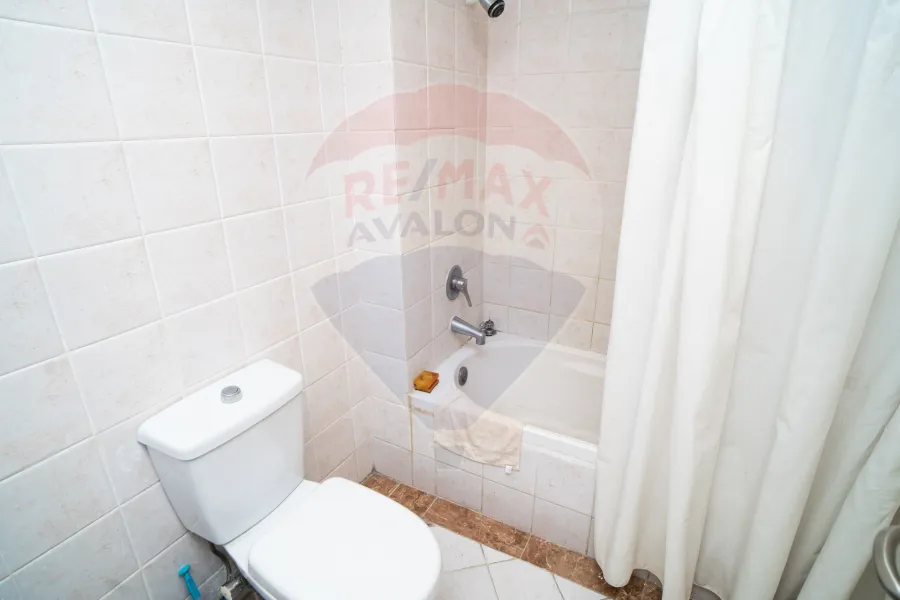 شقة للايجار 298 م سان ستيفانو (ابراج الفورسيزون)