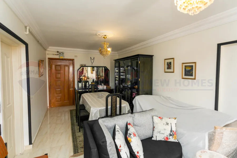 شقة للبيع 150 م كفر عبده (ش ابراهيم راجي)