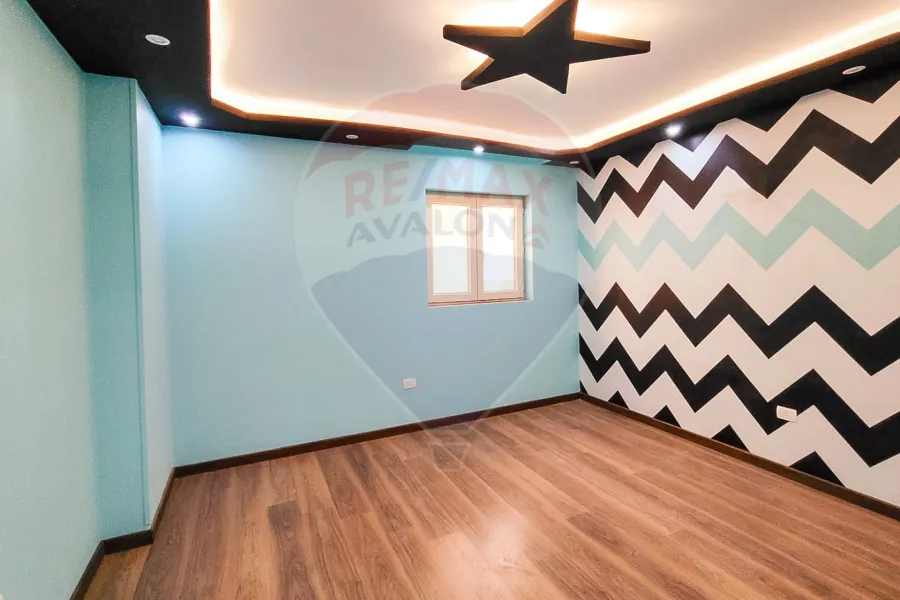 شقة للايجار 183 م سموحة الجديدة (كومباوند الصيادلة)