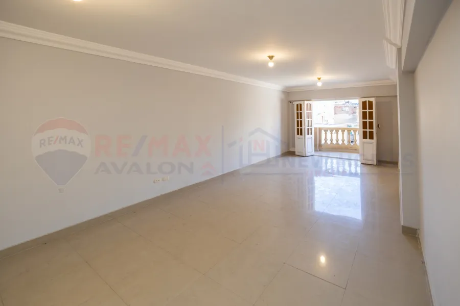Apartment for sale 150 m Al-Ibrahimia (branched from Gawad Hosny st.)