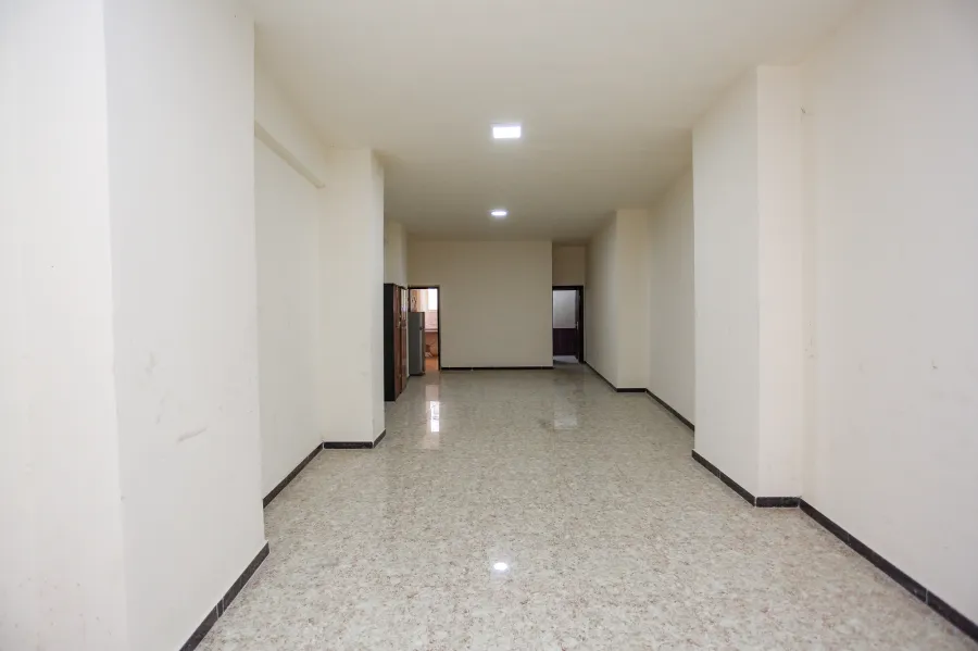 Pharmacy For Sale 82 m Kafr Abdo (Mohamed safwt St.)