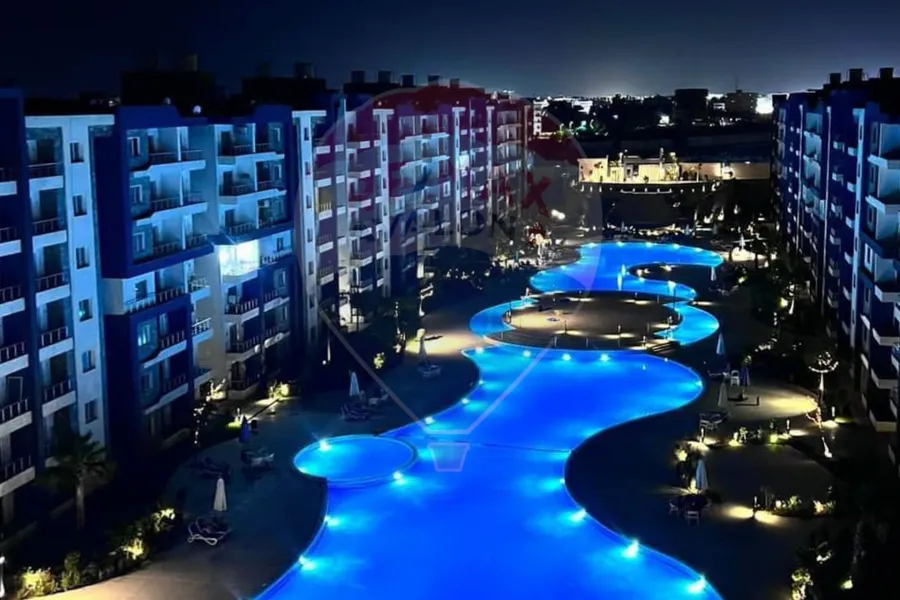 شاليه للبيع الساحل (قرية رو مارينا - أمام مارينا 5)