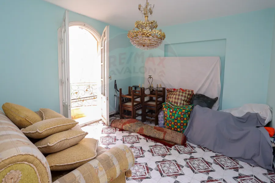 شقه للإيجار 125م ونجت متفرع من مصطفى كامل