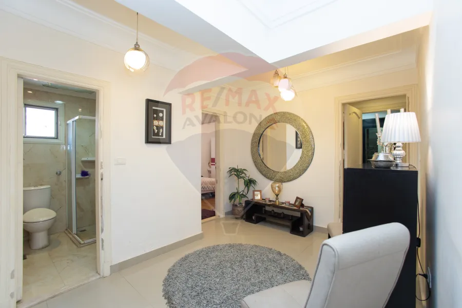 Apartment for sale 280 m Wabour Al-Mayah (Galal El-Din El-Desouky st.)