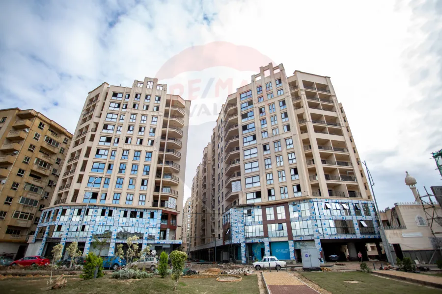 شقة للبيع 190 م سموحة  ( كومباوند فالوري انطونيادس )