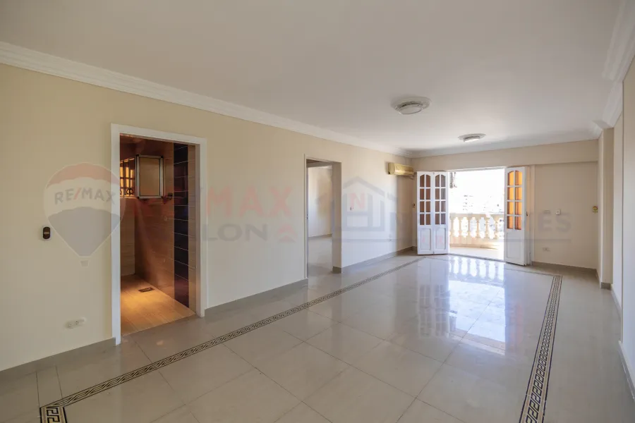 Apartment for sale 125 m Ibrahimia (Gawad Hosny St.)