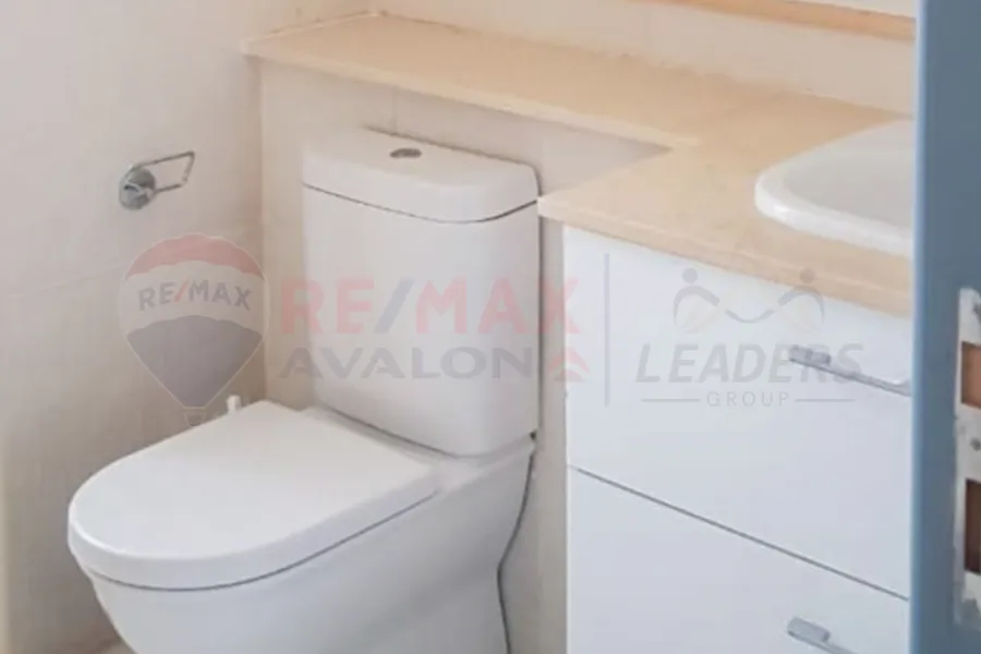 Chalet + garden for sale (Marassi Blanca) 213 m