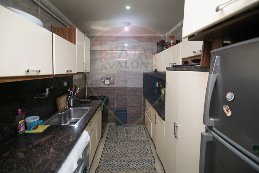 شقة للبيع 160 م المندرة (ش ادريس)