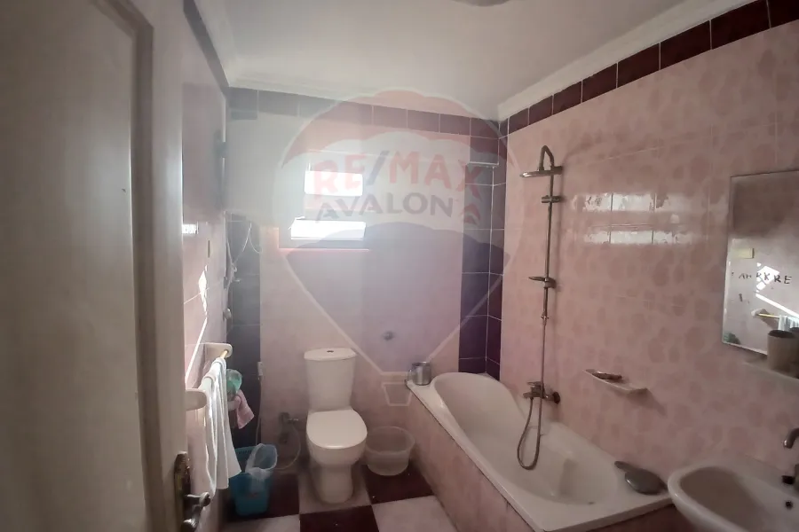 Apartment for sale 140 m Gleem (Ahmed Fathy Street)