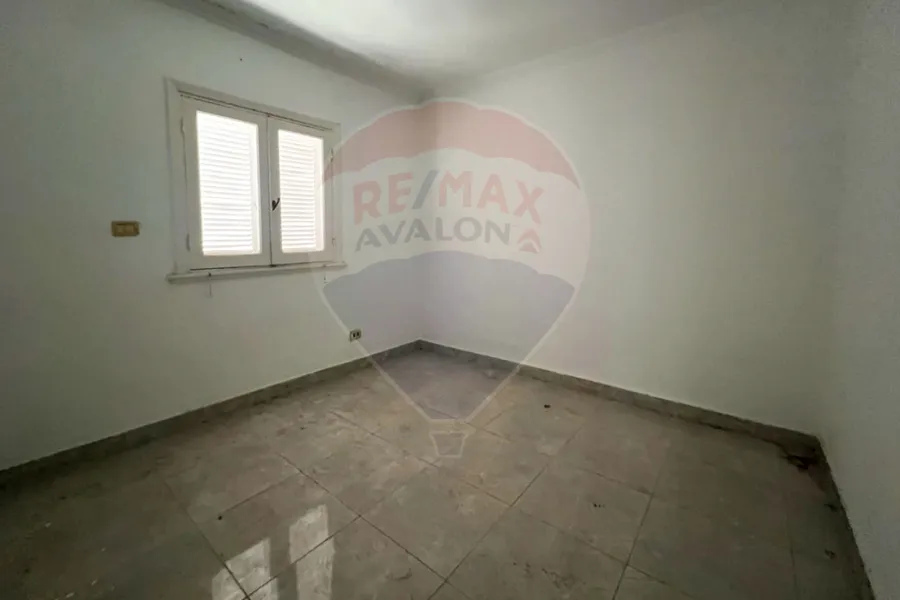 Apartment for sale 120 m Rushdi (Al Moaaskar Al Romani)