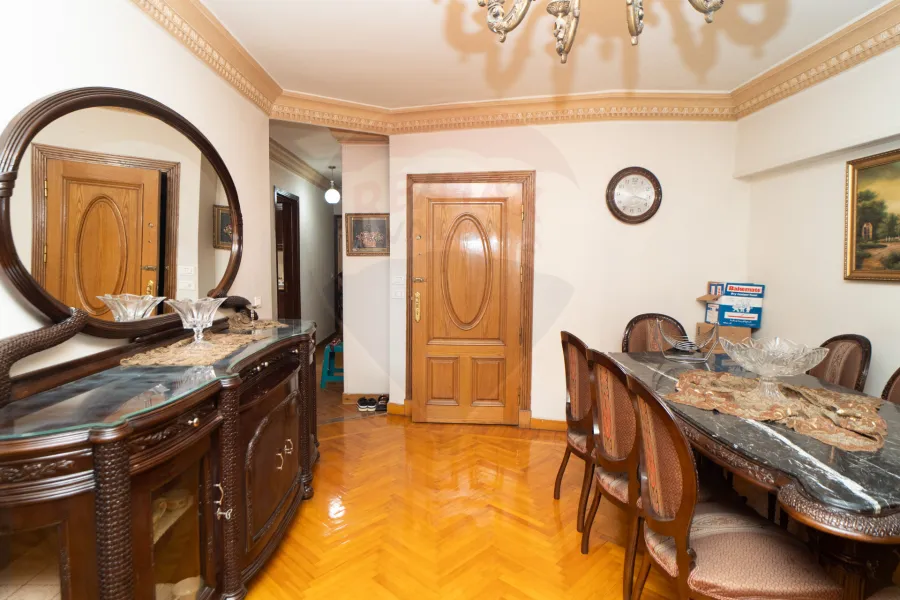 Apartment for Sale 170 m Mostafa Kamel (Abu Qir St.)