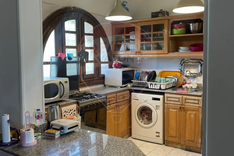 Ground chalet with garden for sale (Marina 4) 165 m