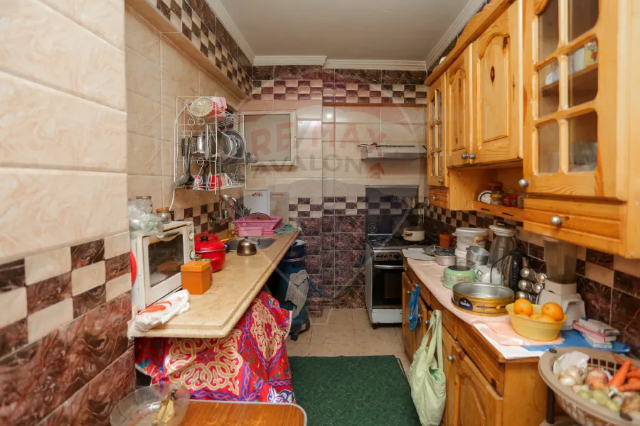 شقة للبيع 125 م سيدي جابر ( ثاني نمرة من شارع المشير - بجوار الوحيد ومفيد)