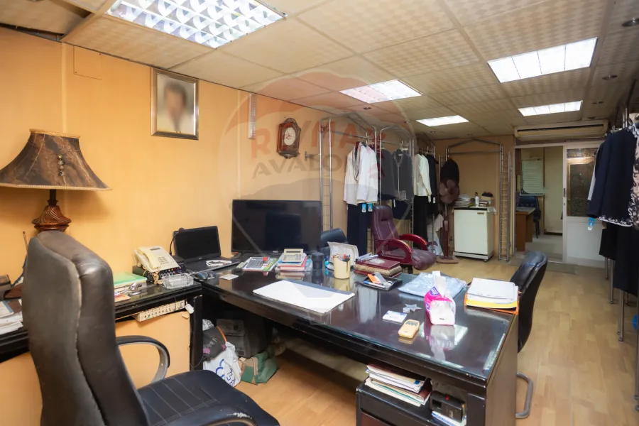 مقر إداري للبيع 600 م ميامي (متفرع من ش اسكندر ابراهيم)