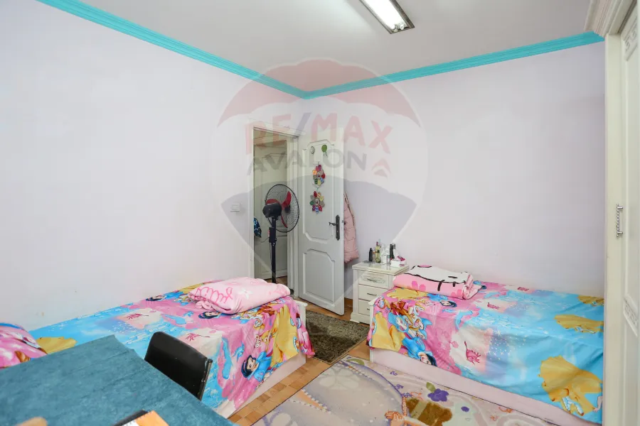 شقة للبيع 130 م الابراهيمية (ش ممفيس خطوات من الترام )