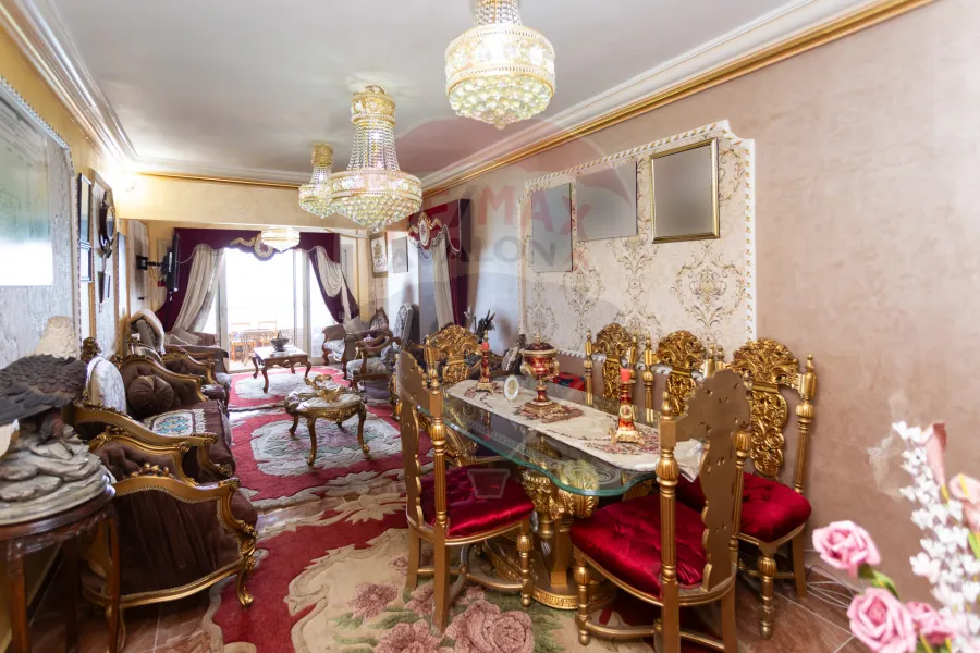 Apartment for sale 140 m Al-Assafra (Directly on the sea)