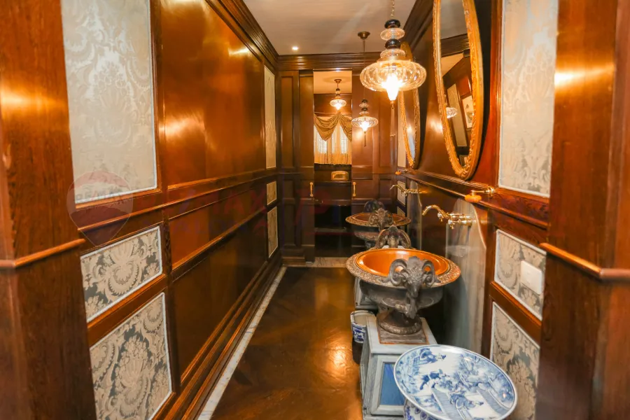 Apartment for sale 600 m San Stefano (Al-Nahhas Building - directly on the sea)