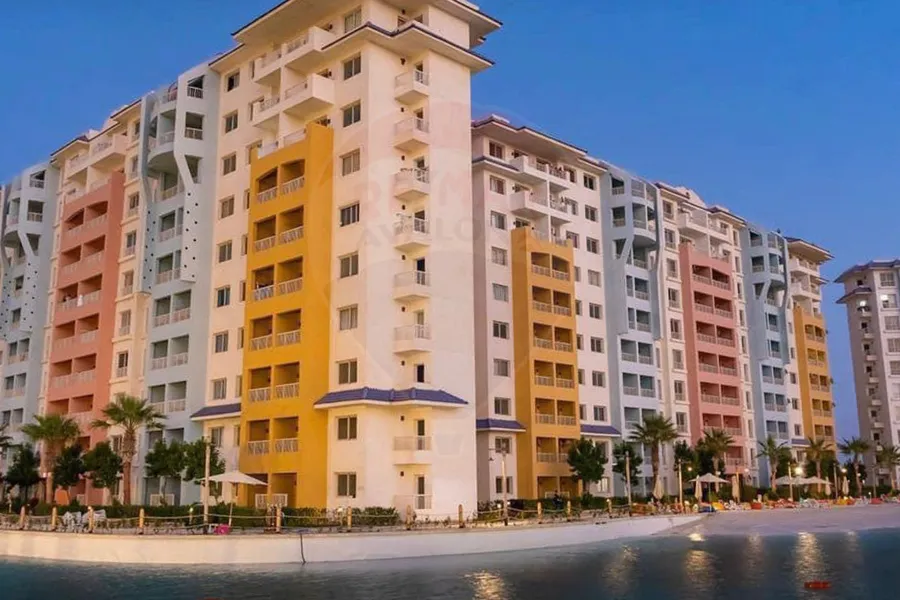 شاليه للبيع (بورتو جولف - سيا لاجون) 80 م