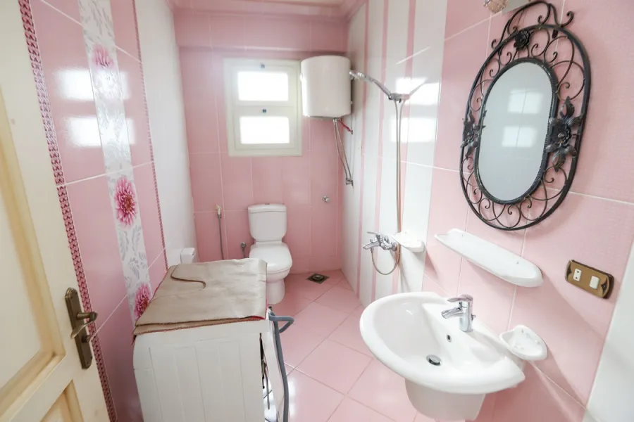 Apartment for sale 220m Louran (Kiroseiz compound-branched from Sharawy St.)