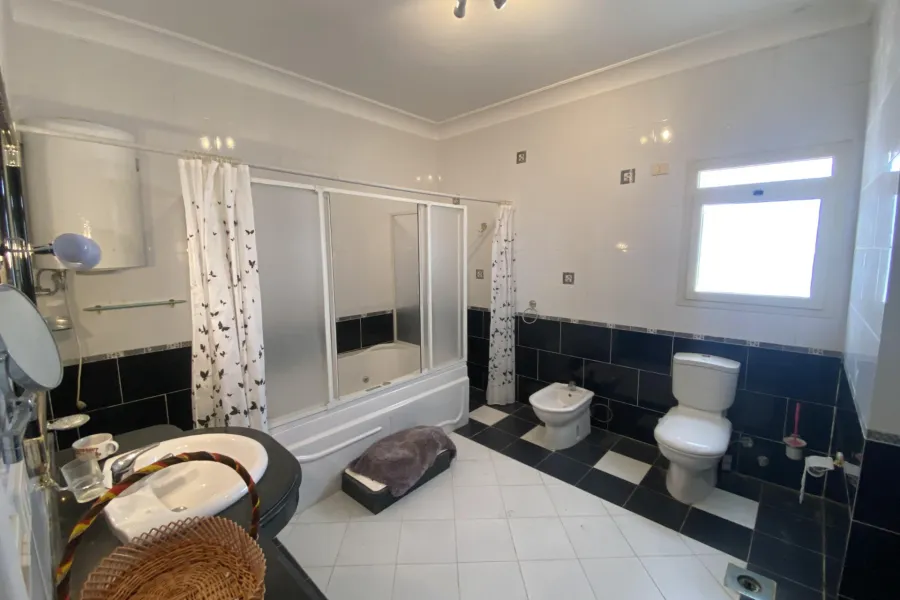 Villa for sale (Costa del Sol Village) 960 m