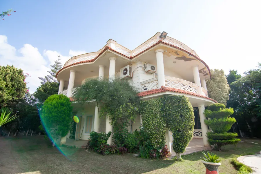 Registered villa for sale 1330 m King Mariout (Airport Road