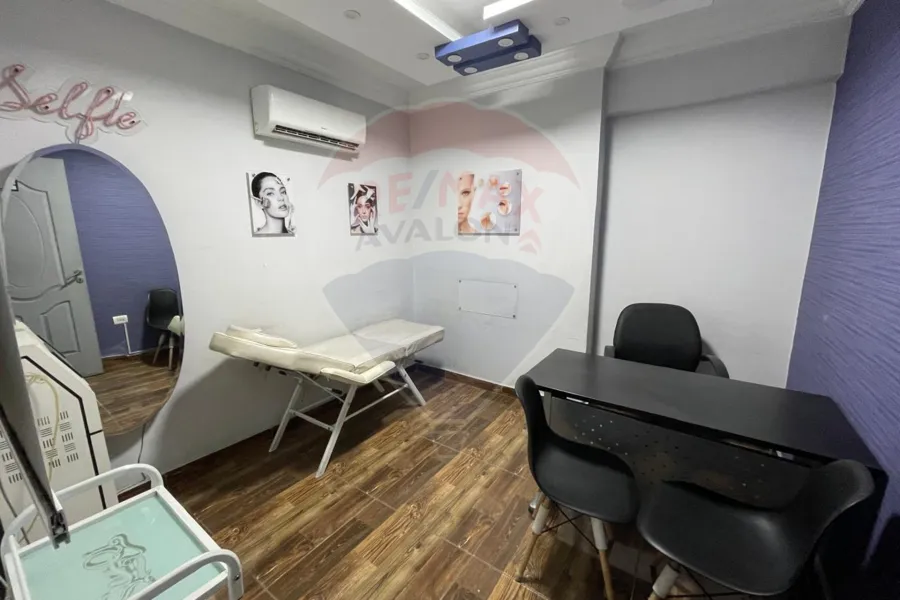 عيادة للايجار 115 م العصافرة (ش جمال عبد الناصر مباشرة)