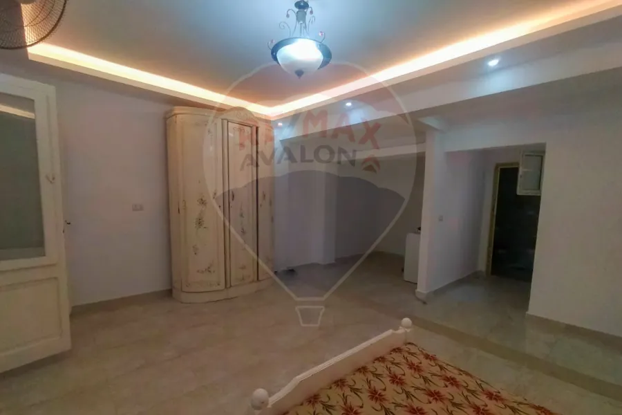 شقة للبيع 175 بولكلي (ش ونجيت)