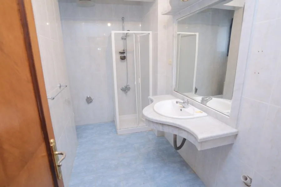 شقة للبيع 100م صافى ميامي (متفرع من خالد بن الوليد)