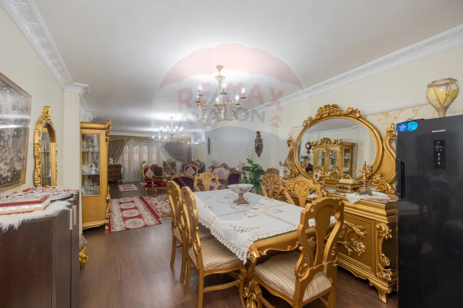 Apartment for sale 160m Miami (steps from Al-assawy st.)