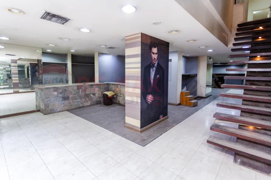 Shop + Mizzane for rent 465 m Sidi Gaber (Abu Qir St.)