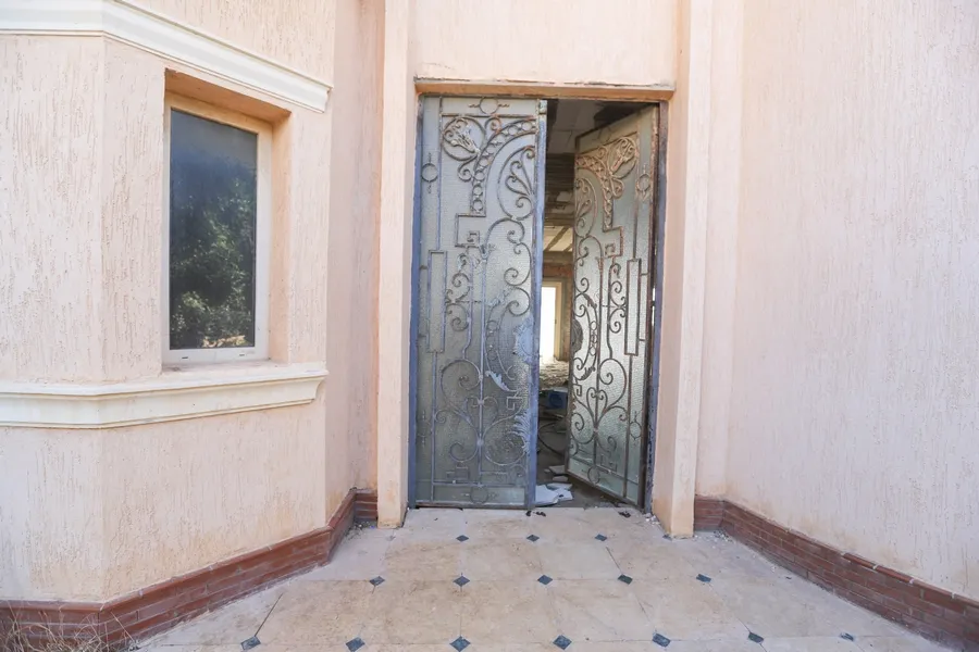 Villa 570m for Sale King Marriot (Al Orouba Compound)